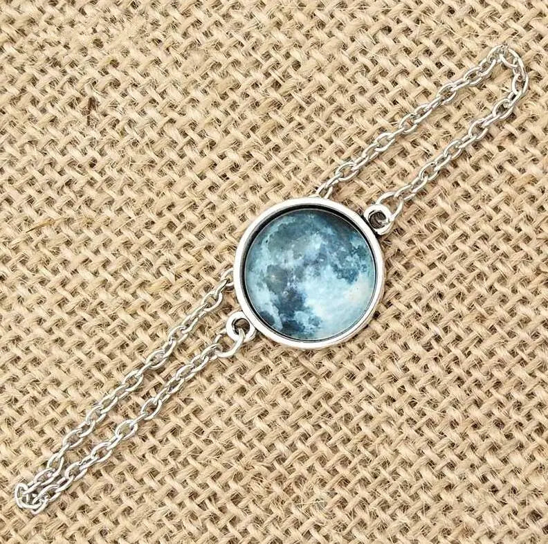Full moon Pendant
