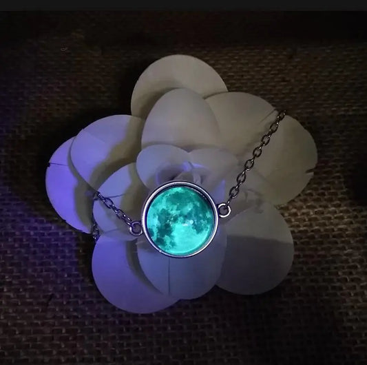 Full moon Pendant